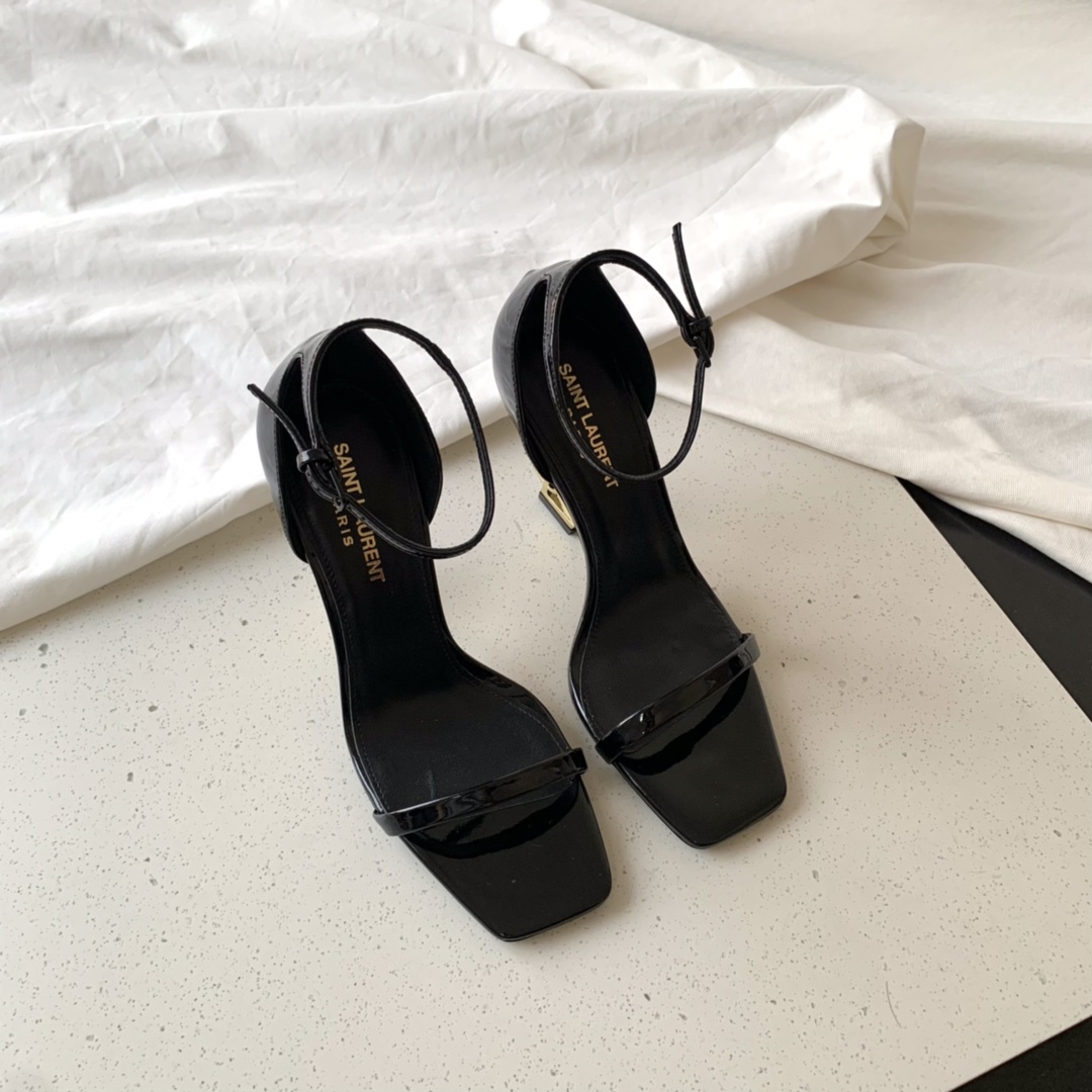Women's high heels